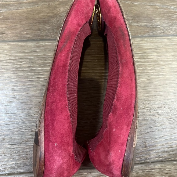 Tory Burch Caroline II Suede Red Cabernet flat - Picture 9 of 9